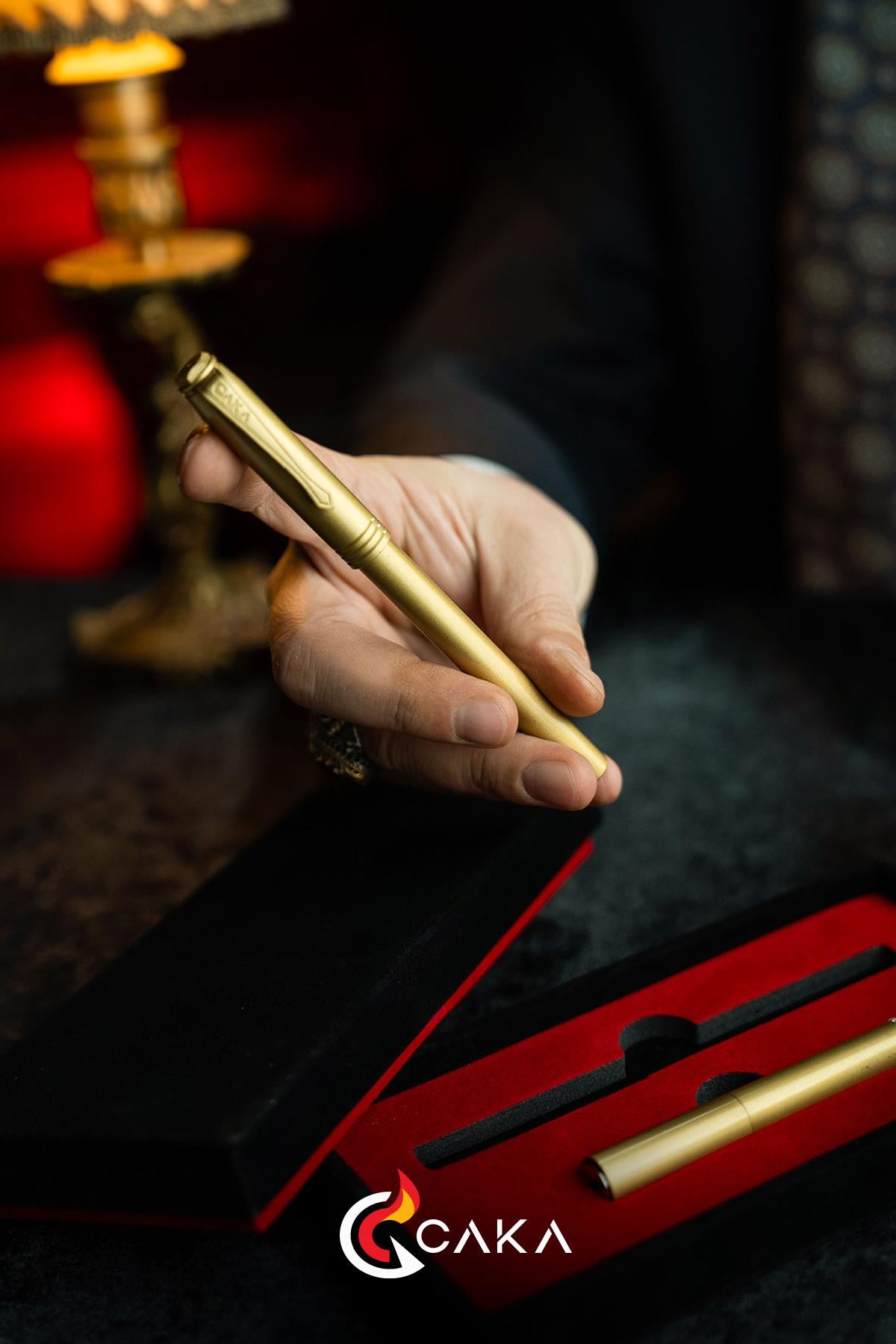 Kalem & Çakmak Serisi – Ateş & Mürekkep Seti