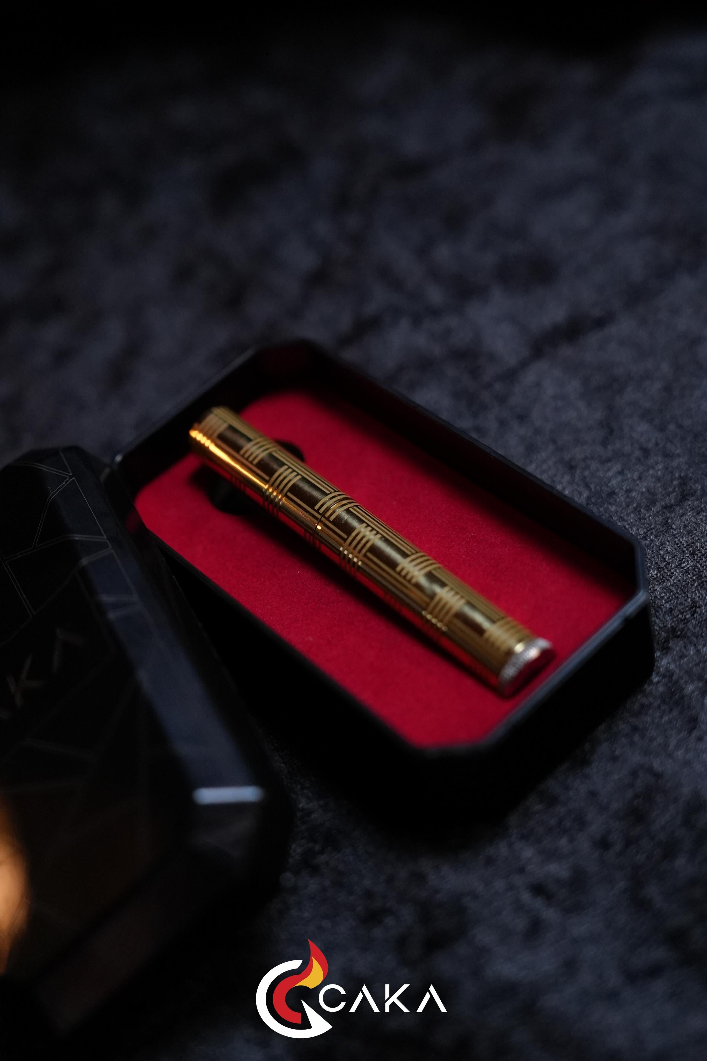 Slim Serisi – Lineare Gold